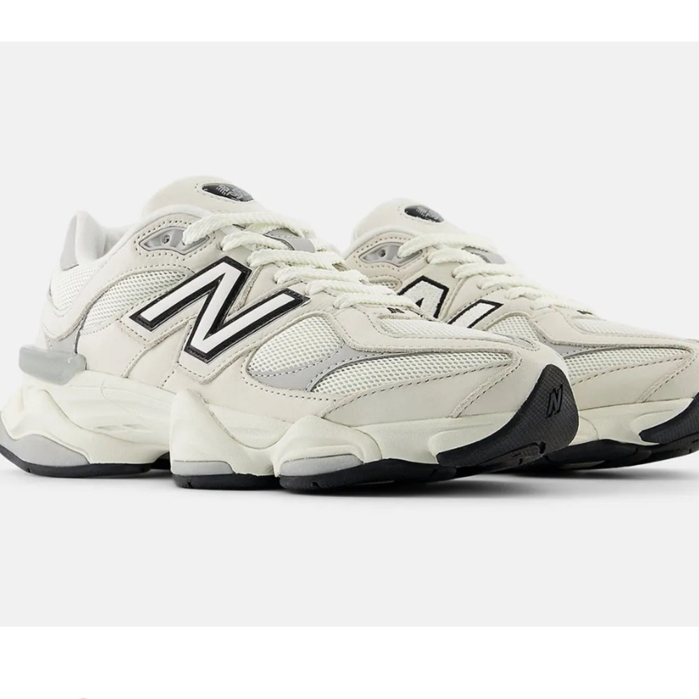 New Balance 9060 Sneakers Cream and Light Gray